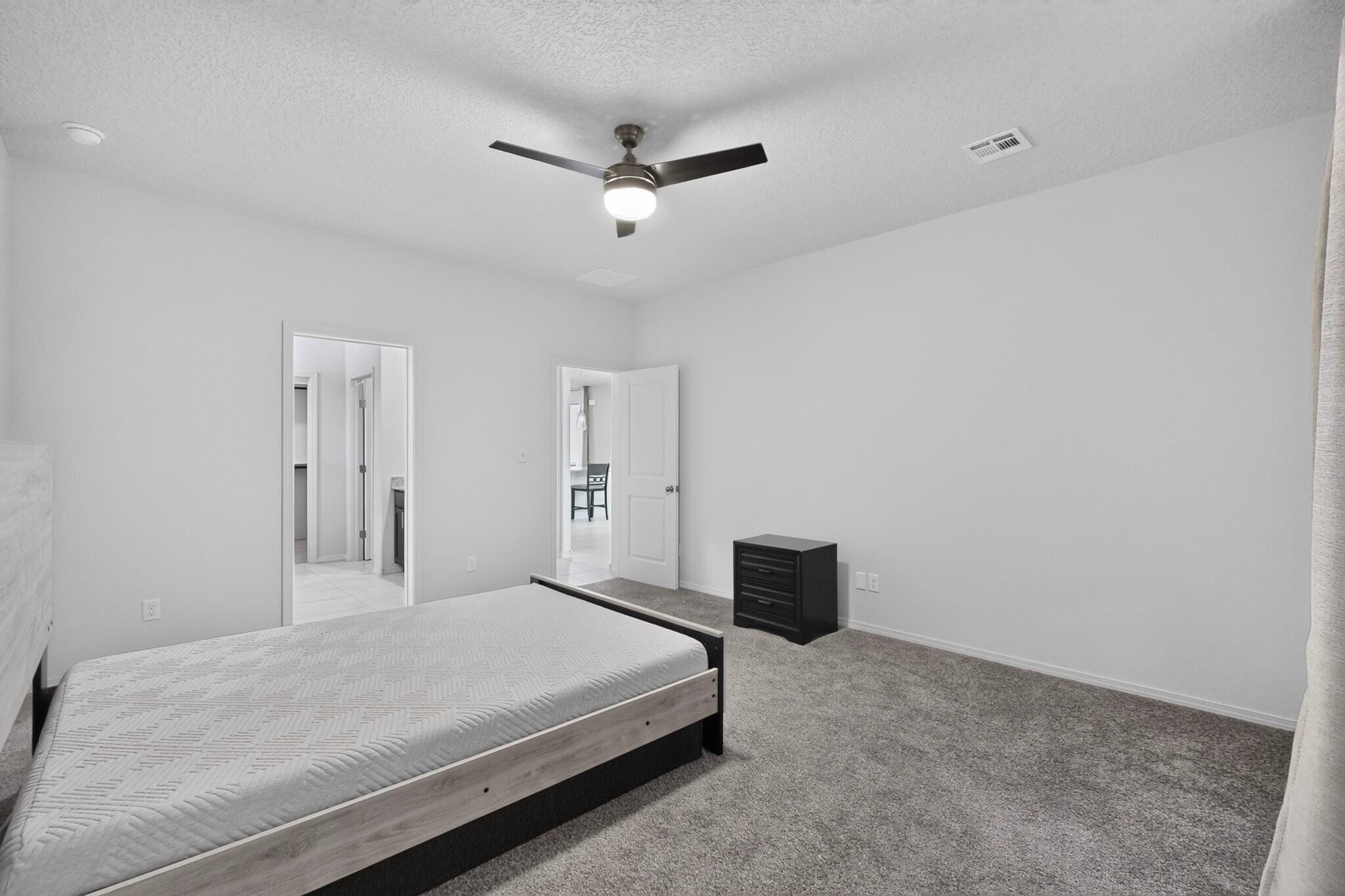 2449 Balcomie Road Northeast Rio Rancho, NM 87144 - Photo 13 of 33 Gallery Image 13