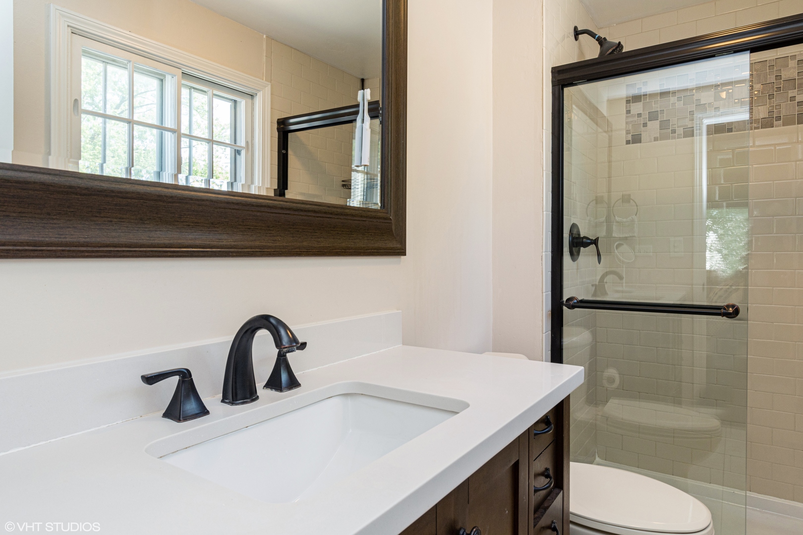 208 South River Road Naperville, IL 60540 - Photo 10 of 14