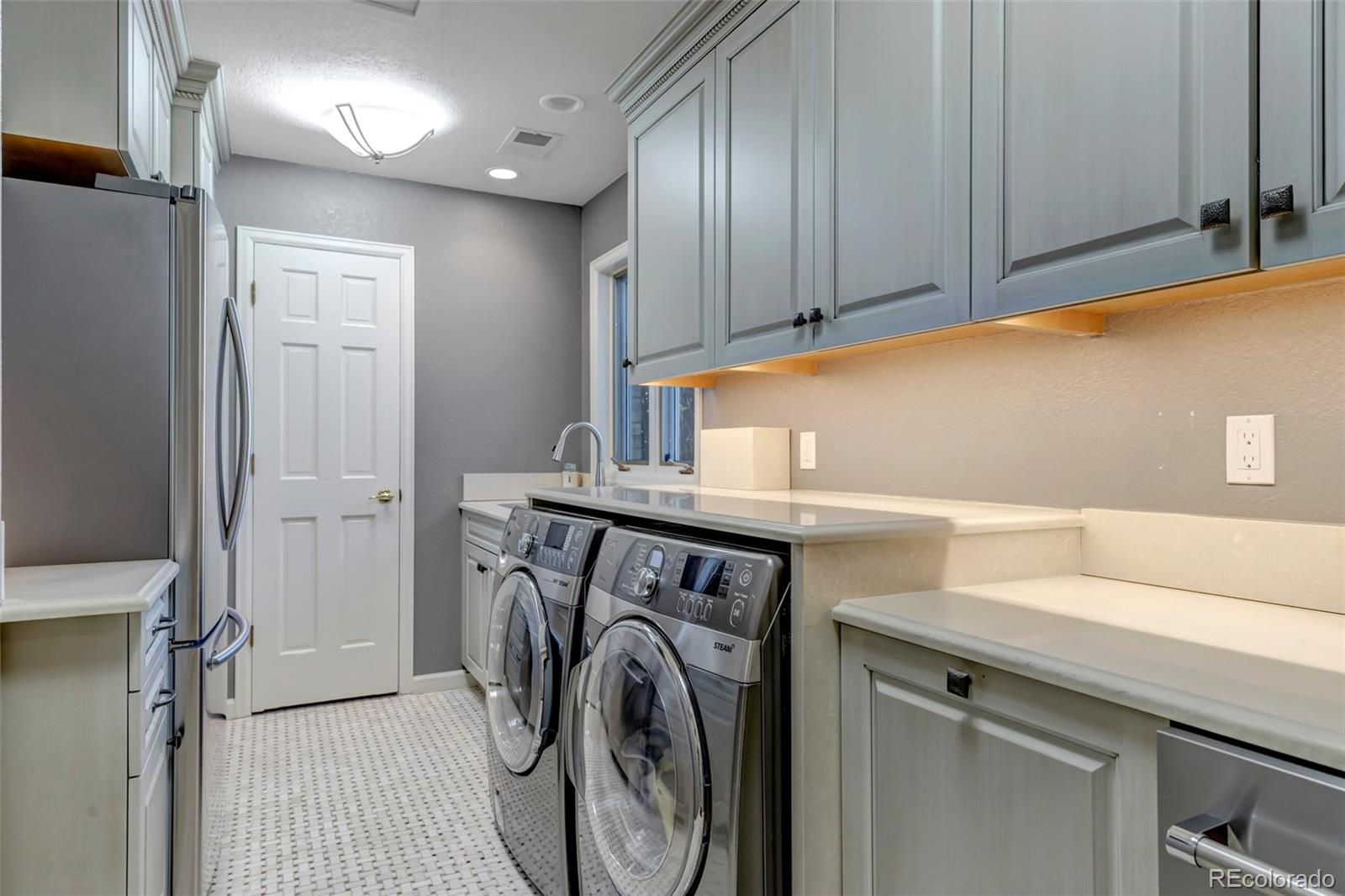 17575 East Kettle Place Centennial, CO 80016 - Photo 38 of 49