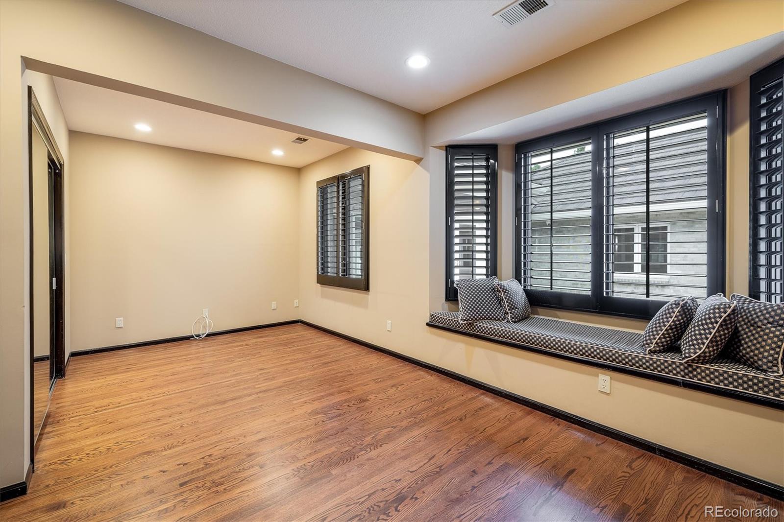 17575 East Kettle Place Centennial, CO 80016 - Photo 39 of 49