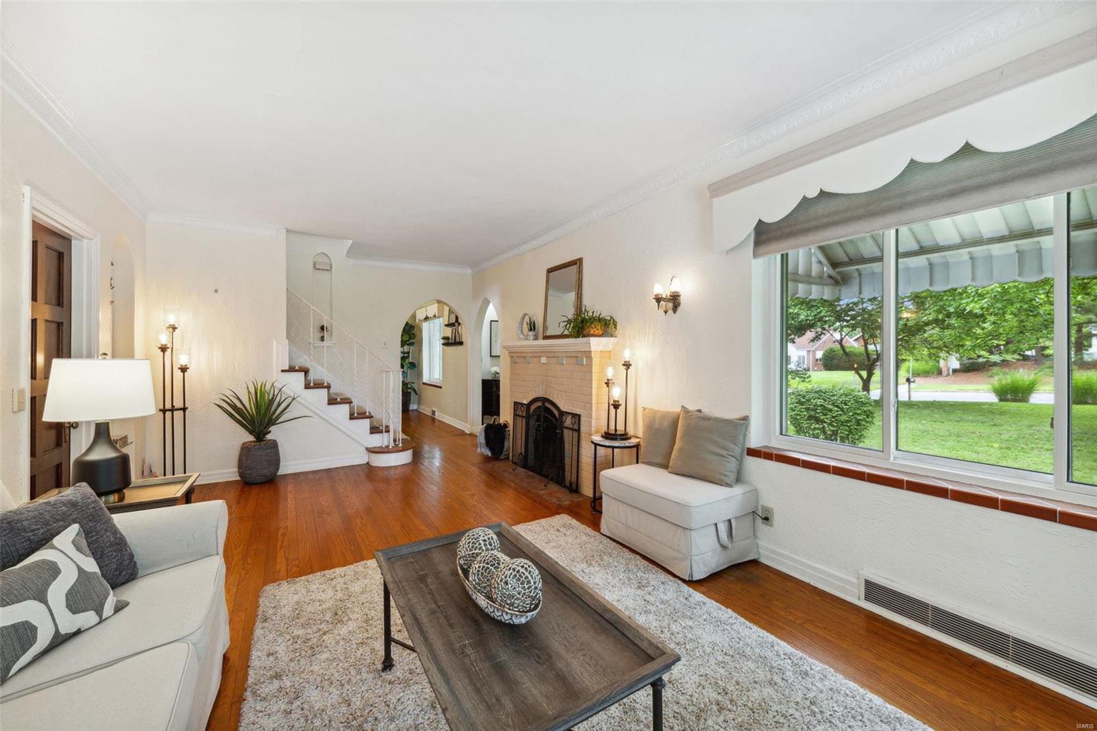 11631 Denny Road Sunset Hills, MO 63126 - Photo 3 of 20