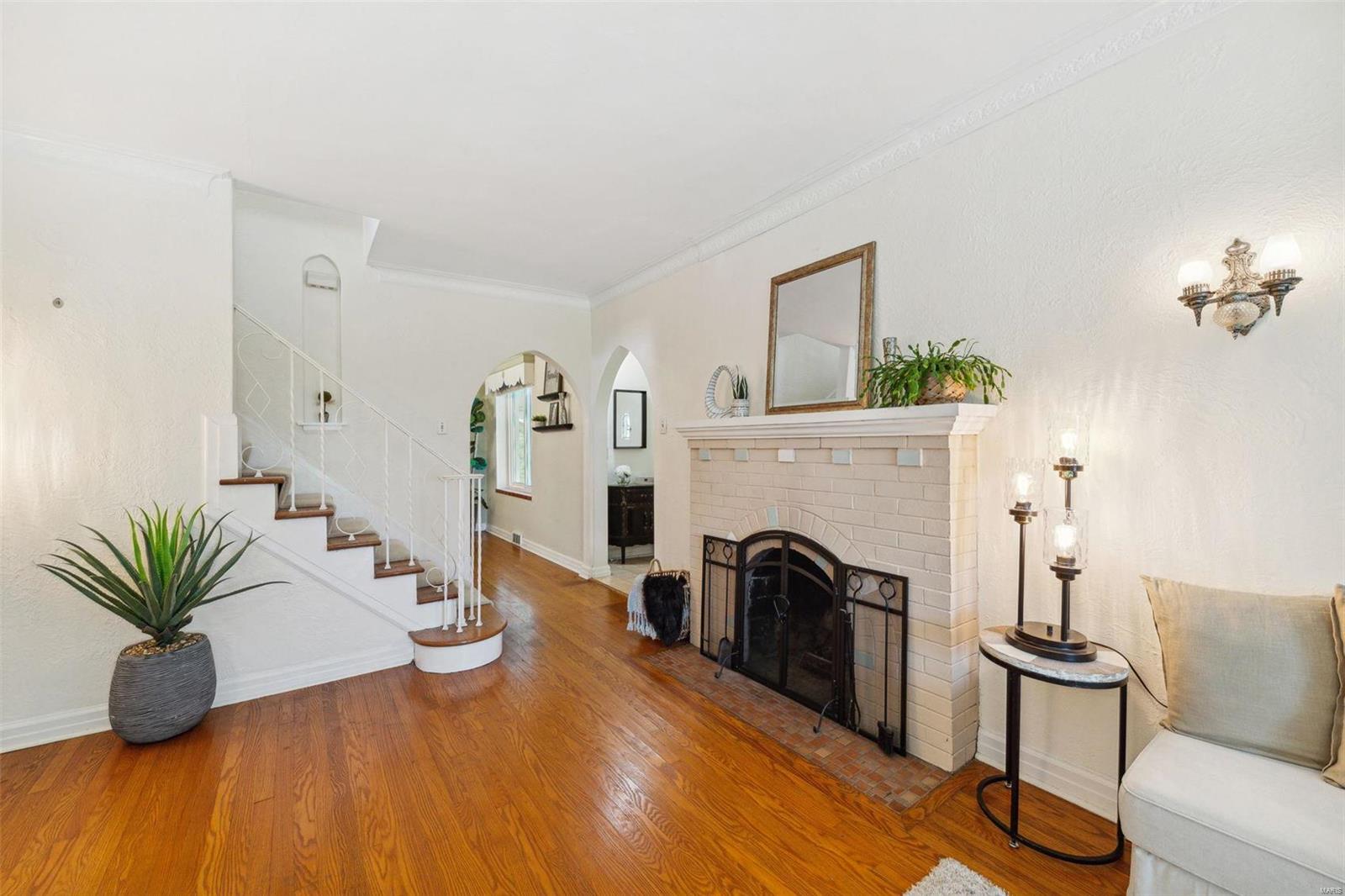 11631 Denny Road Sunset Hills, MO 63126 - Photo 4 of 20