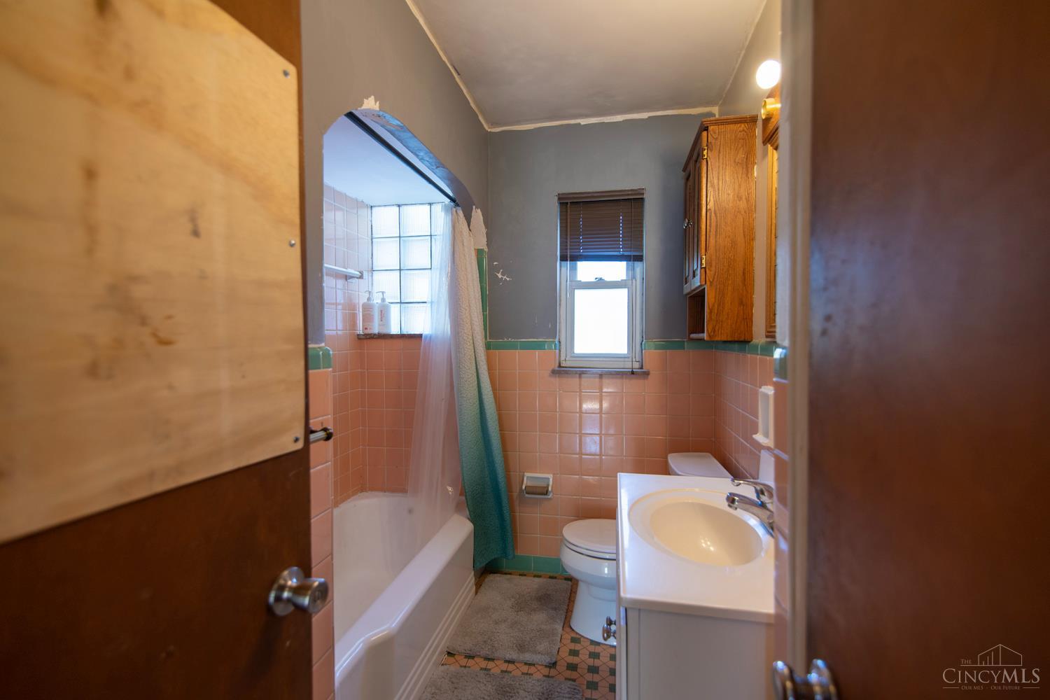226 Kings Mills Road Mason, OH 45040 - Photo 11 of 17 Gallery Image 11