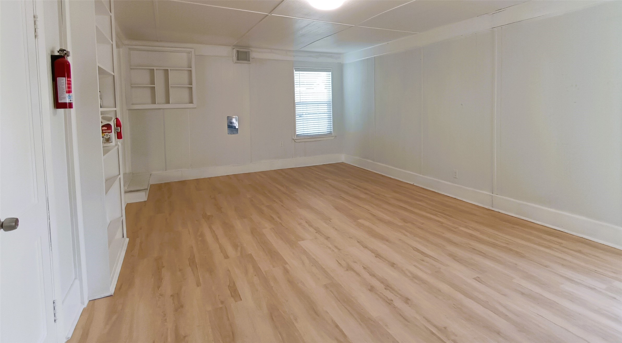 6906 Van Etten Street Houston, TX 77021 - Photo 10 of 30 Game/Utility Room