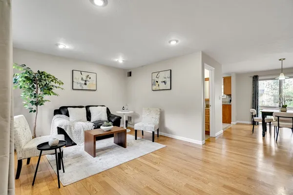 $529,000 | 11 Beth Circle, Unit 11, Acton, MA 01720