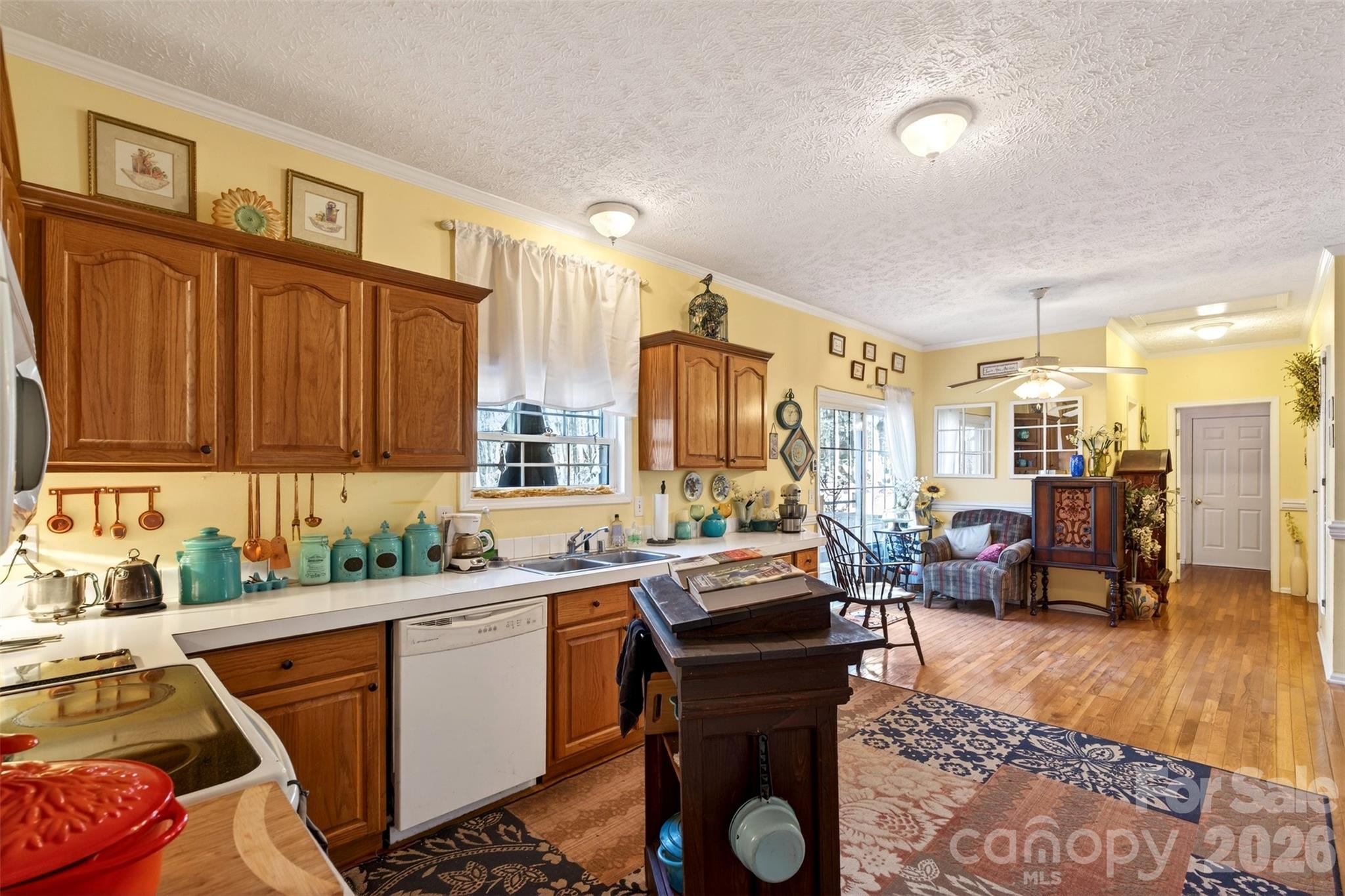 1146 Landrum Road Columbus, NC 28722 - Photo 13 of 46