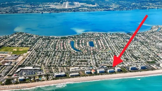 a view of a sky from a building