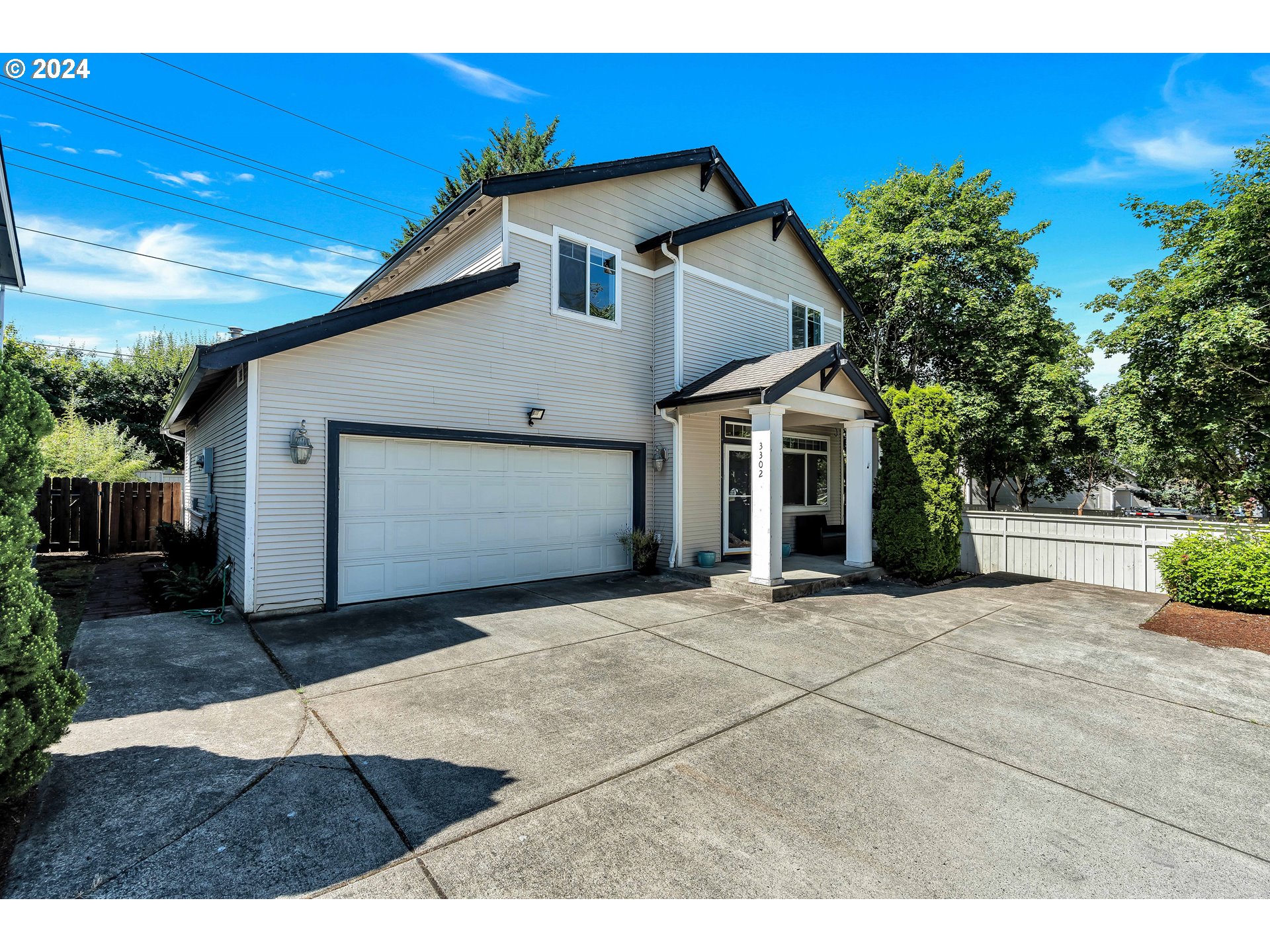 3302 Southeast 197th Court Camas, WA 98607 - Photo 2 of 34 Gallery Image 2