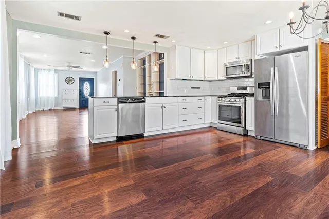 $2,500 | 3827 Williams Place, New Orleans, LA 70121