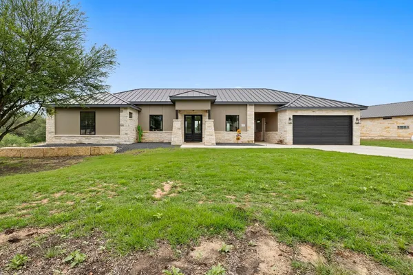 $824,900 | 1463 Mountain Valley Road, Concan, TX 78838