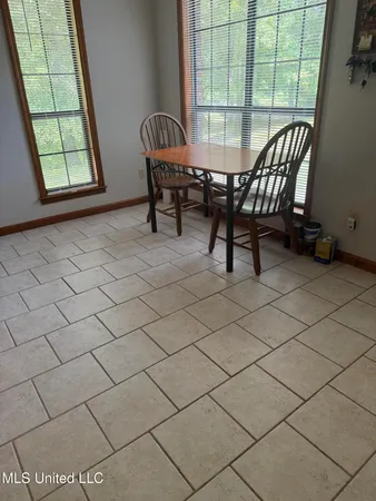 $342,900 | 8905 Oak Ridge Drive, Walls, MS 38680