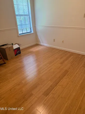 $342,900 | 8905 Oak Ridge Drive, Walls, MS 38680