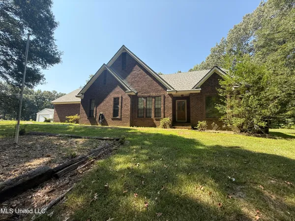 $342,900 | 8905 Oak Ridge Drive, Walls, MS 38680