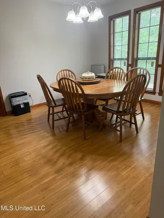 $342,900 | 8905 Oak Ridge Drive, Walls, MS 38680