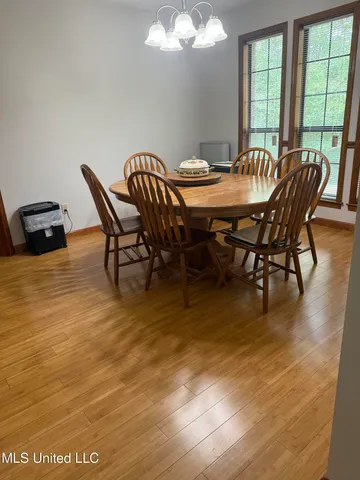 $342,900 | 8905 Oak Ridge Drive, Walls, MS 38680