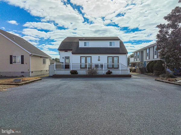 $895,000 | 22 Harborview Drive, Ocean Pines, MD 21811