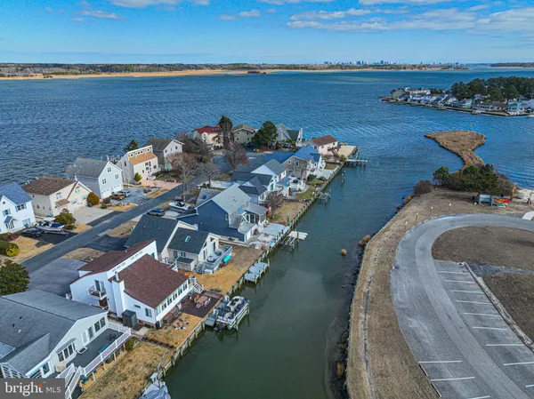 $895,000 | 22 Harborview Drive, Ocean Pines, MD 21811