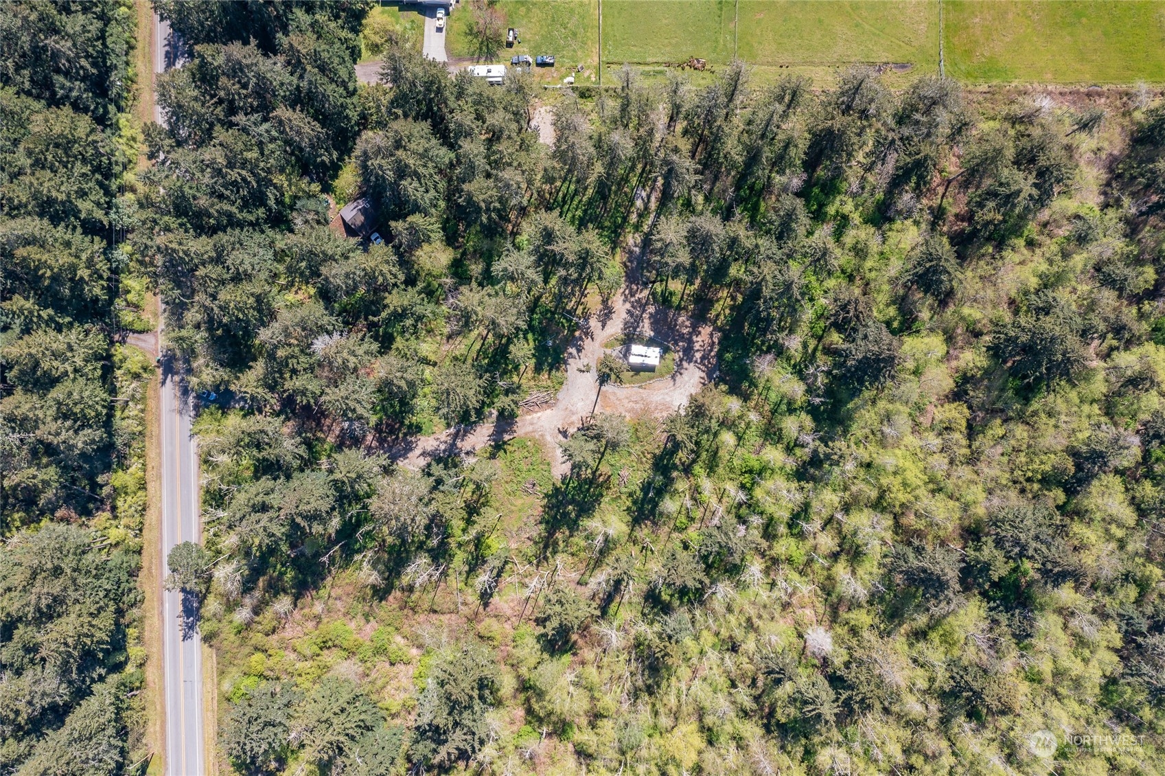 2815 Strawberry Point Road Oak Harbor, WA 98277 - Photo 8 of 18 Gallery Image 8