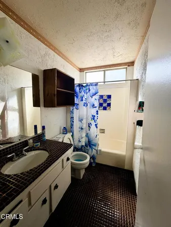 $699,900 | 3450 Frankfort Court, Oxnard, CA 93033