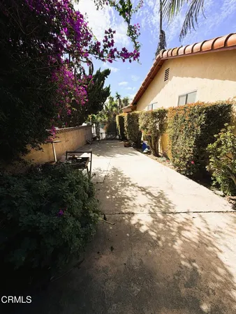 $699,900 | 3450 Frankfort Court, Oxnard, CA 93033