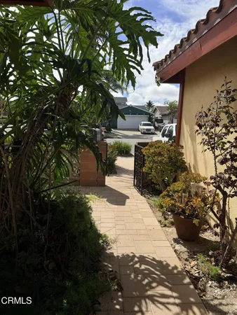 $699,900 | 3450 Frankfort Court, Oxnard, CA 93033