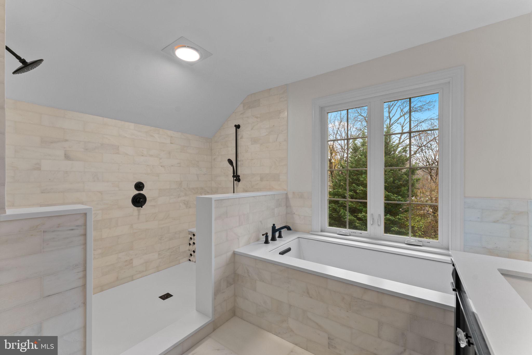 1054 West King Road Malvern, PA 19355 - Photo 24 of 41