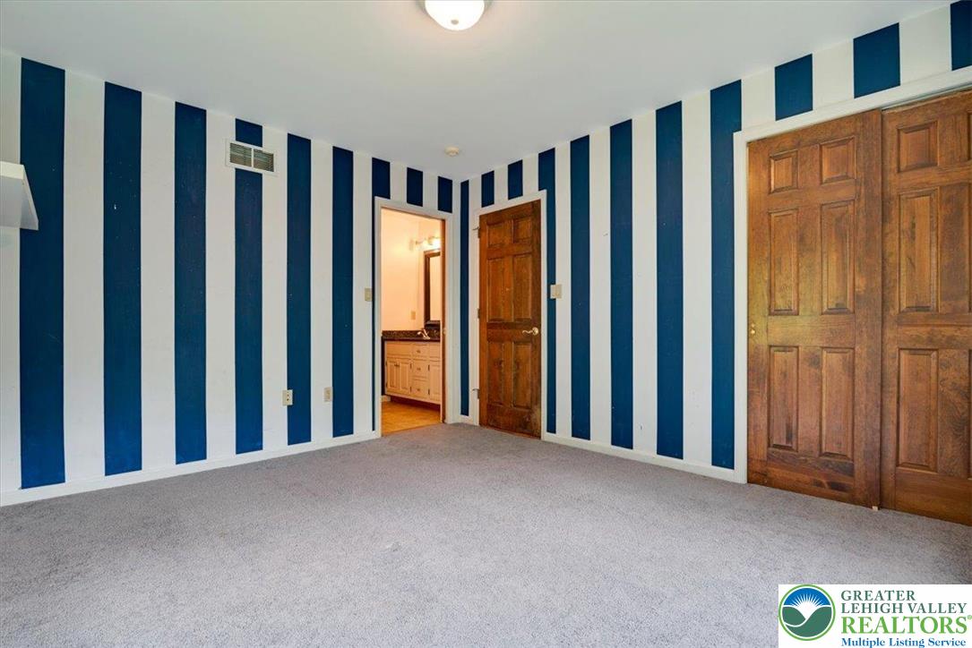 1488 Kelly Road Stroudsburg, PA 18360 - Photo 43 of 89