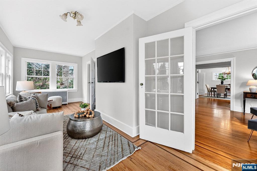 170 Christopher Street Montclair, NJ 07042 - Photo 13 of 46