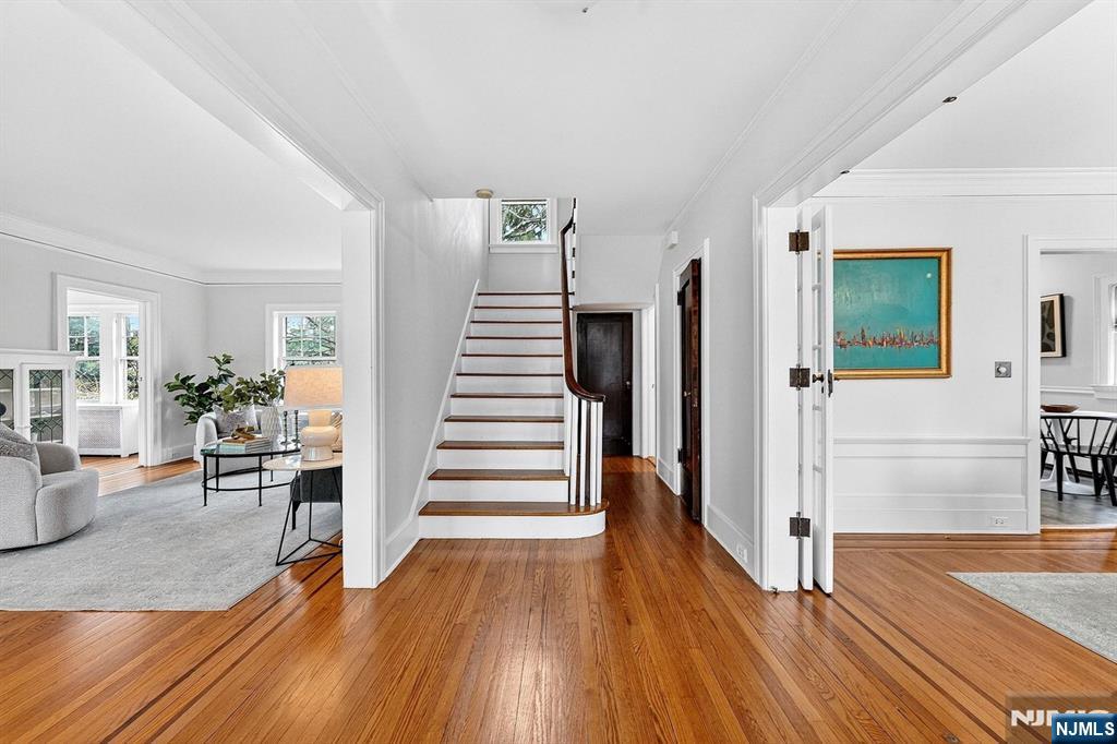 170 Christopher Street Montclair, NJ 07042 - Photo 2 of 46
