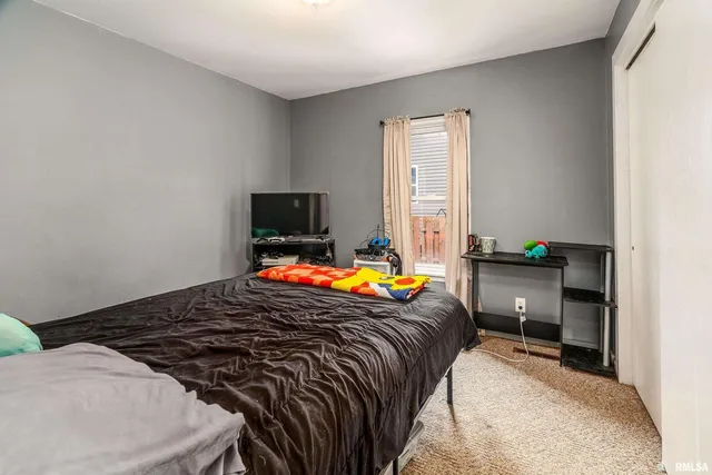 $109,900 | 308 North Washington Boulevard, West Frankfort, IL 62896