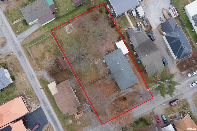 $109,900 | 308 North Washington Boulevard, West Frankfort, IL 62896