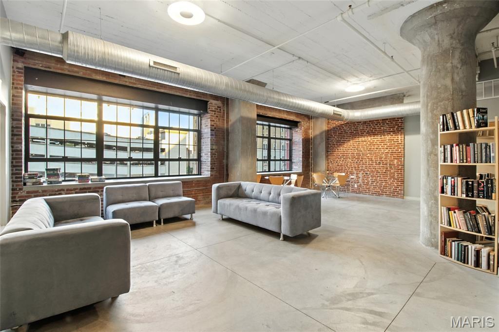 1627 Locust Street, Unit 202 St. Louis, MO 63103 - Photo 37 of 53
