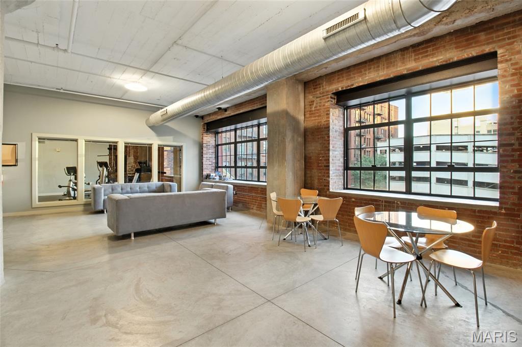 1627 Locust Street, Unit 202 St. Louis, MO 63103 - Photo 38 of 53