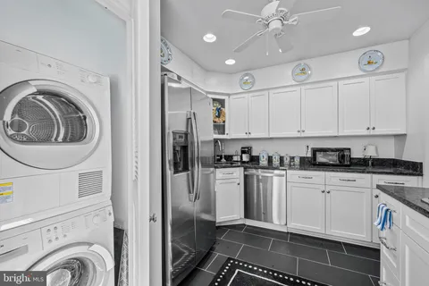 $350,000 | 30 Bouton Green Court, Baltimore, MD 21210