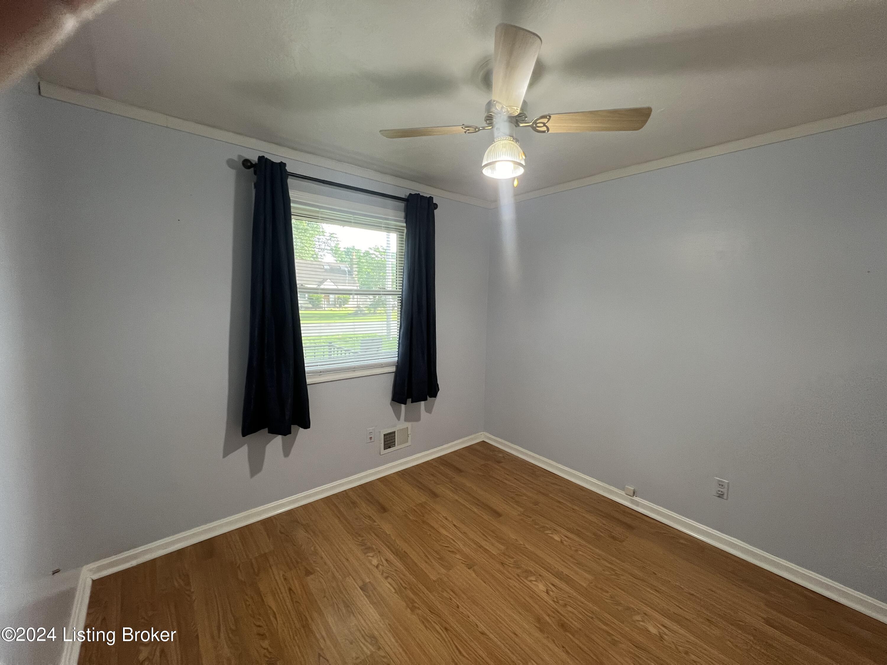 5403 Maryman Road Louisville, KY 40258 - Photo 28 of 36 Bedroom 3