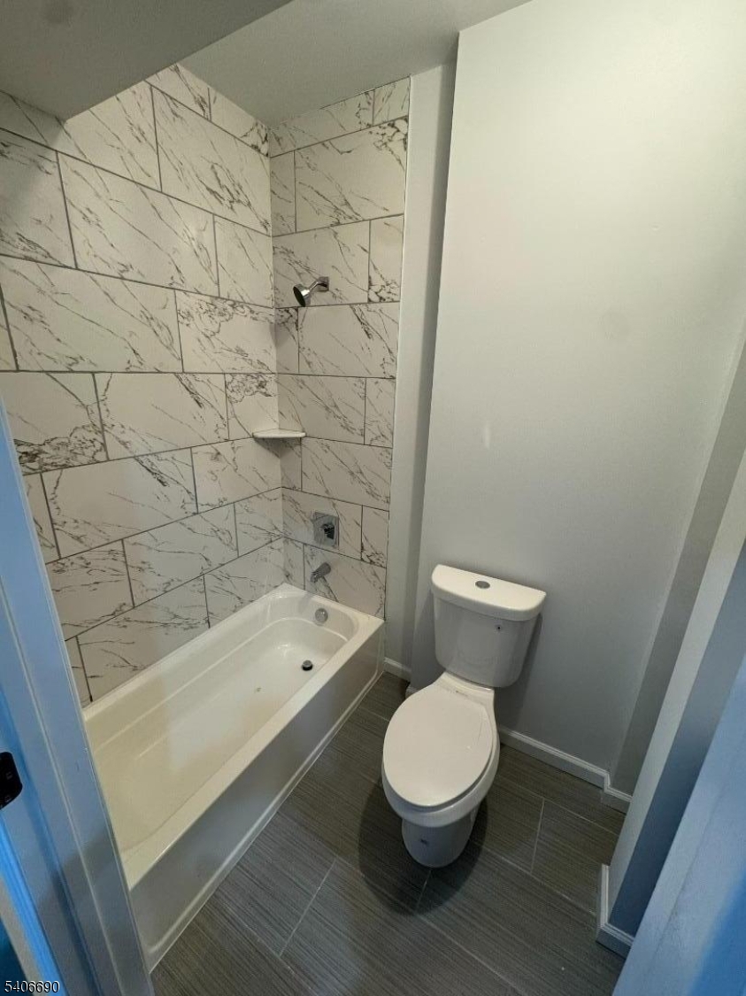 196 Malvern Street, Unit 3 Newark, NJ 07105 - Photo 8 of 16 a bathroom with a toilet and a sink