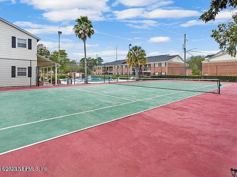 4915 Baymeadows Road, Unit 10A Jacksonville, FL 32217 - Photo 14 of 16 IMG_3574