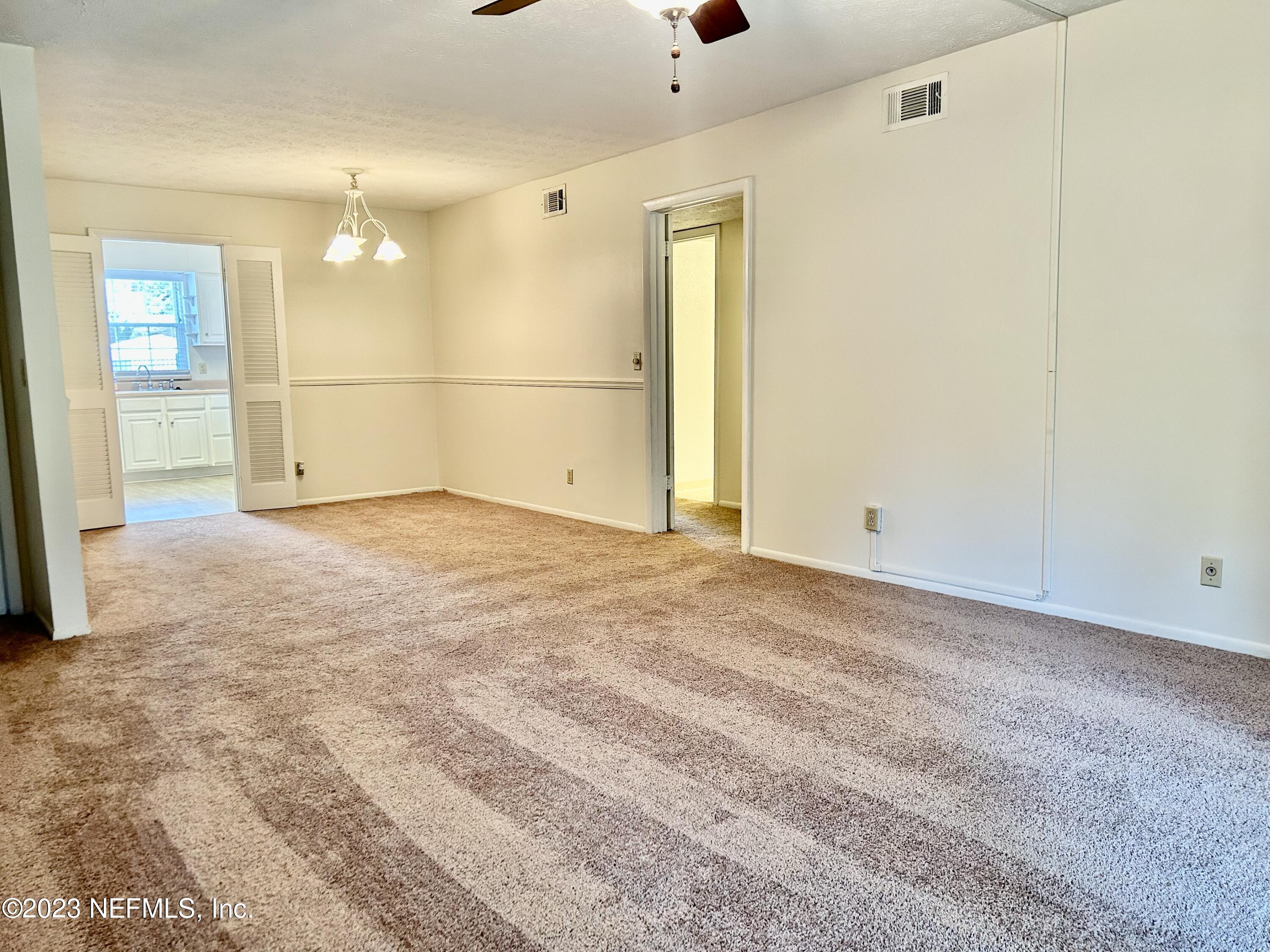 4915 Baymeadows Road, Unit 10A Jacksonville, FL 32217 - Photo 3 of 16 IMG_3566
