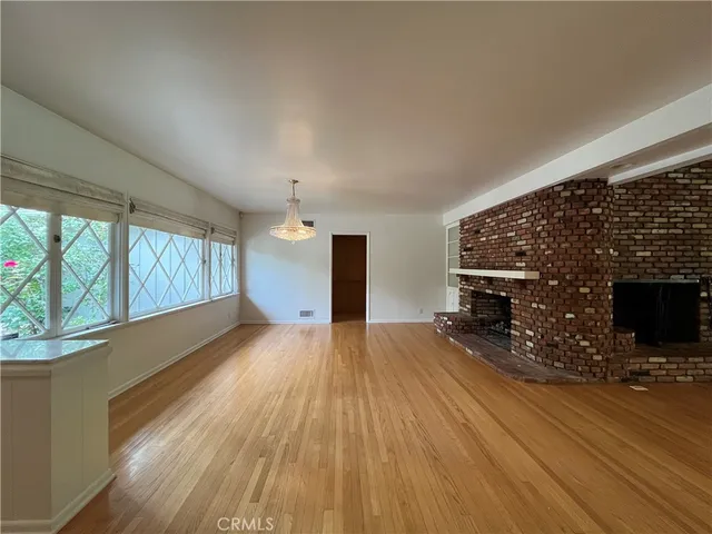 $8,495 | 4539 Hayvenhurst Avenue, Encino, CA 91436