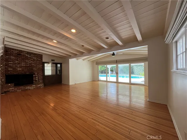 $8,495 | 4539 Hayvenhurst Avenue, Encino, CA 91436