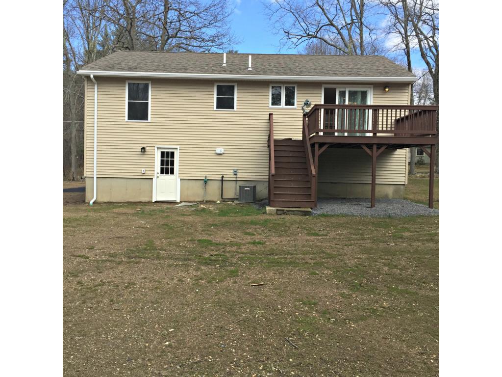 20 Pond Road Derry, NH 03038 - Photo 12 of 14