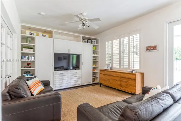 $8,900 | 5774 Southwest 76th Terrace, South Miami, FL 33143