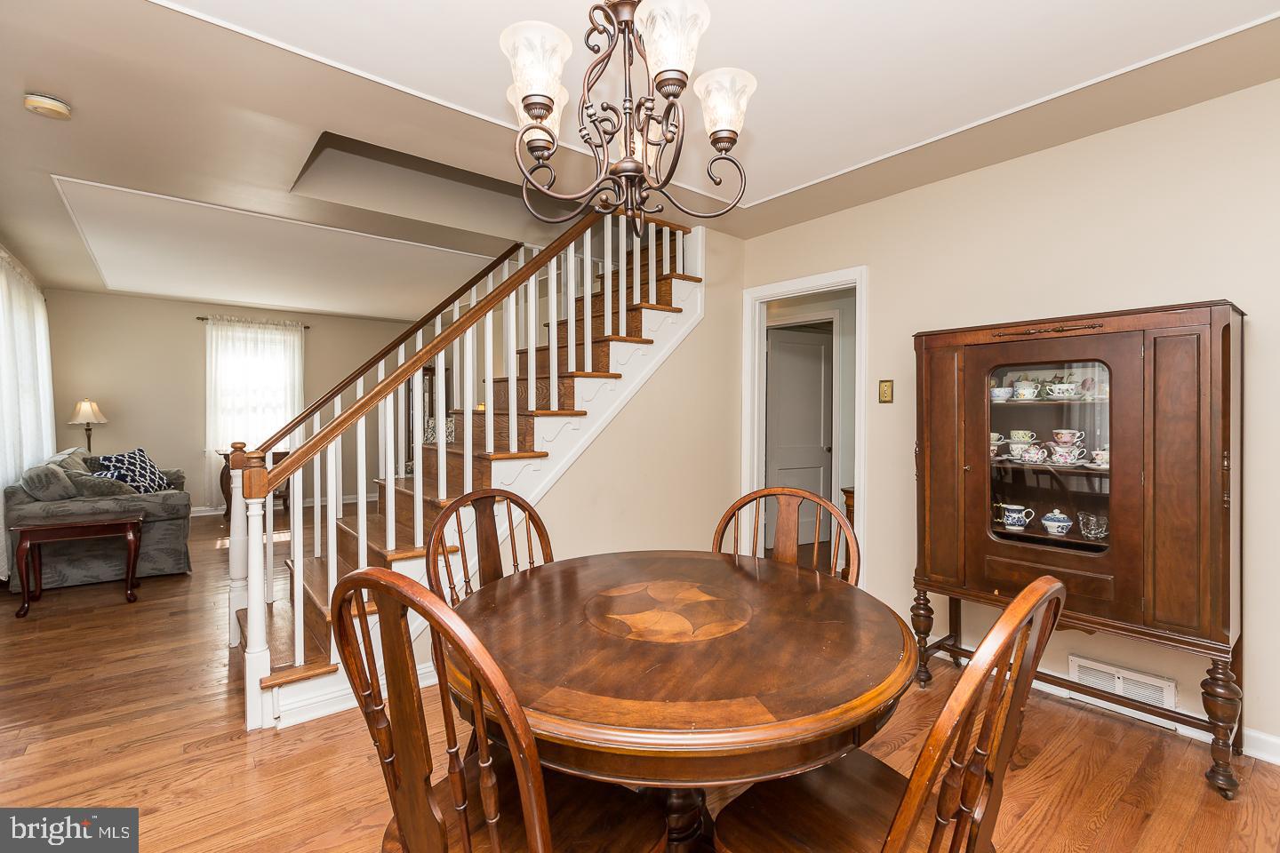 428 Lawrence Road Havertown, PA 19083 - Photo 16 of 37