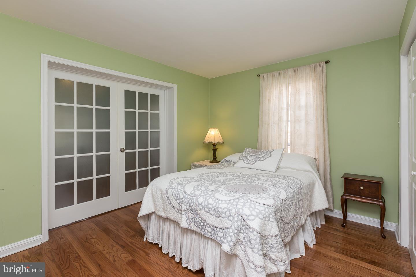 428 Lawrence Road Havertown, PA 19083 - Photo 19 of 37