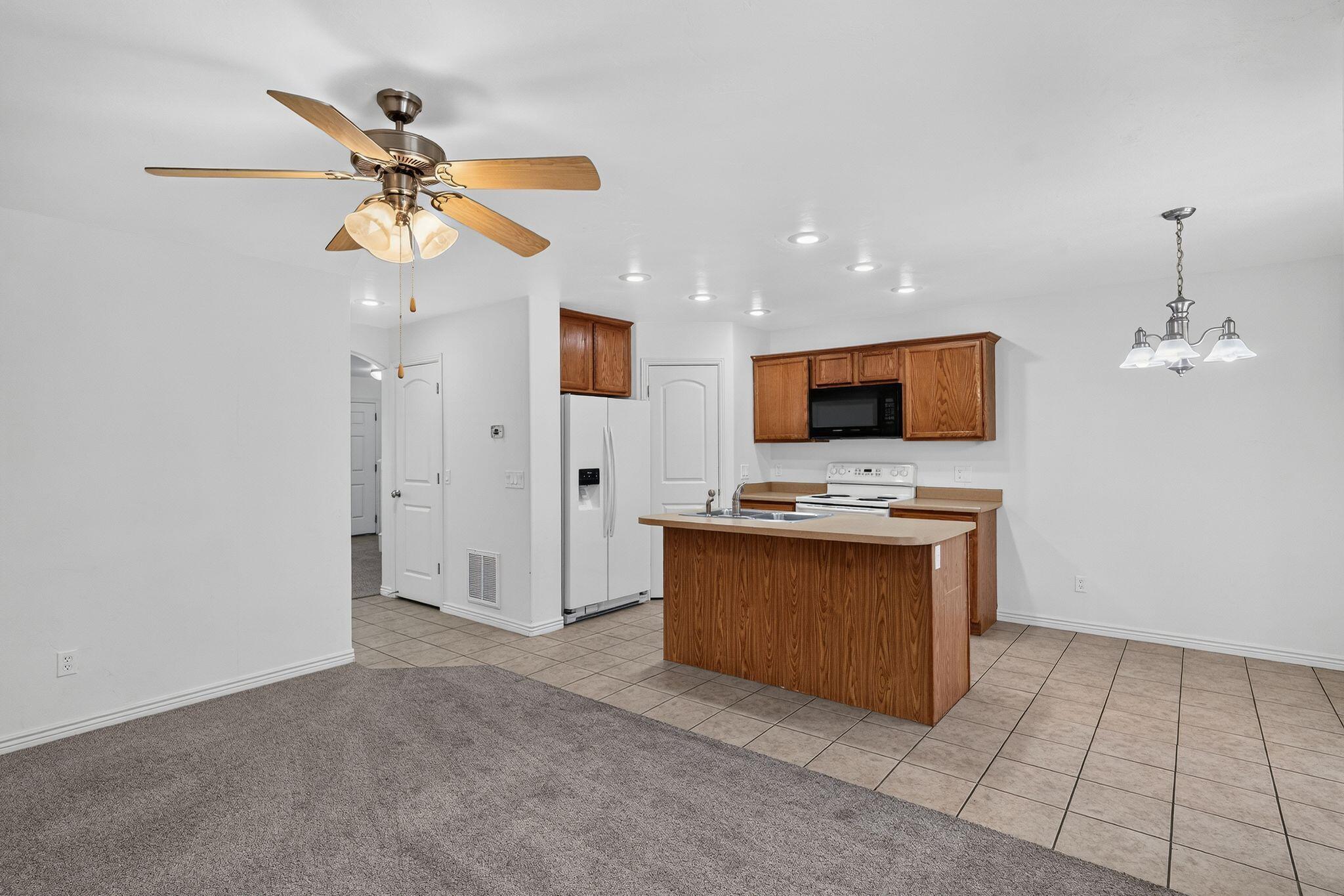 3419 South River Road, Unit 31 St. George, UT 84790 - Photo 9 of 29 DSC08598