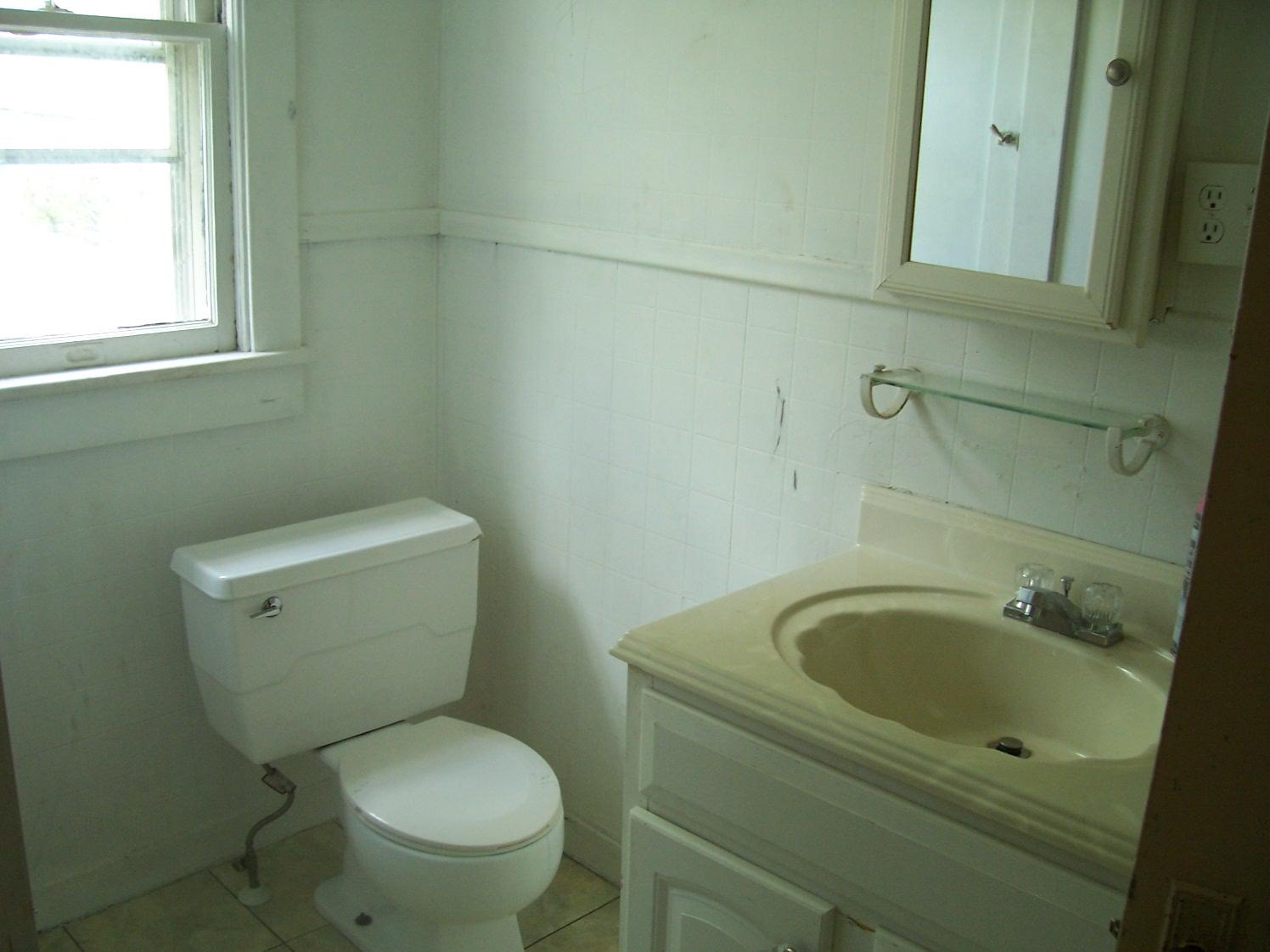 212 West Ridgeway Street Clifton Forge, VA 24422 - Photo 13 of 18 100_9336