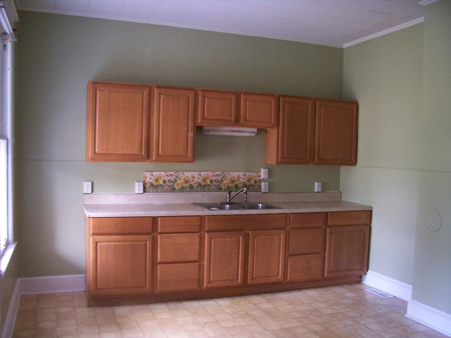 212 West Ridgeway Street Clifton Forge, VA 24422 - Photo 5 of 18 100_9327
