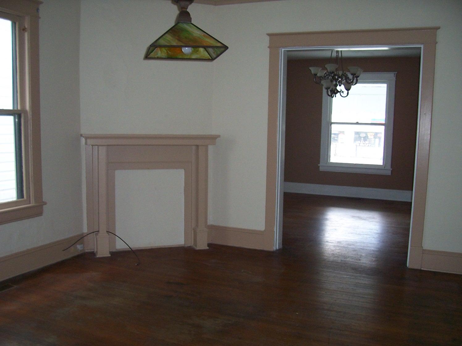 212 West Ridgeway Street Clifton Forge, VA 24422 - Photo 9 of 18 100_9325