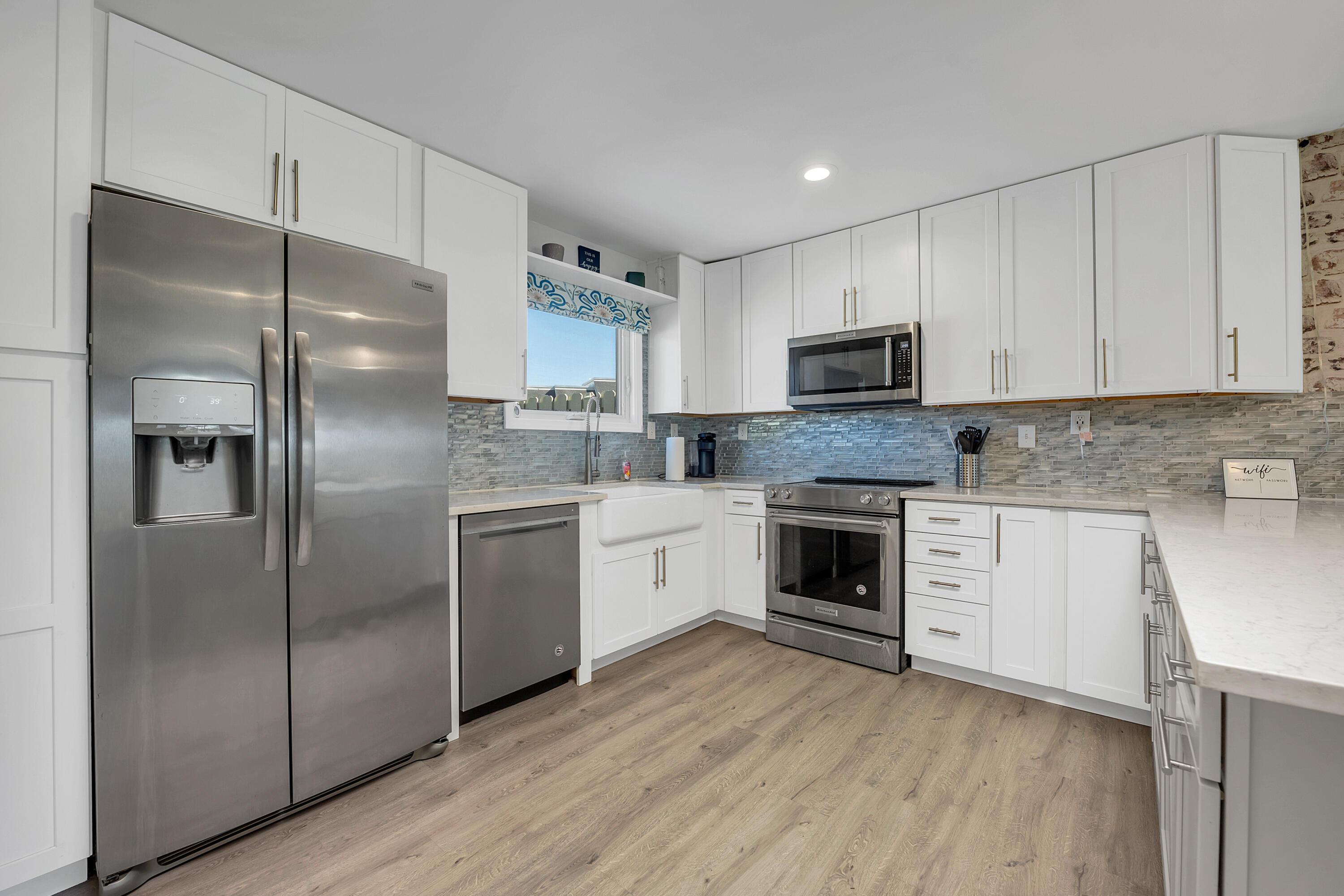 4305 Bay Point Road, Unit 445 Panama City Beach, FL 32408 - Photo 8 of 40 Kitchen