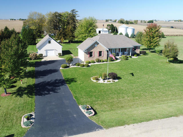 3617 East 1759th Road Ottawa, IL 61350 - Photo 1 of 20 an aerial view of a house